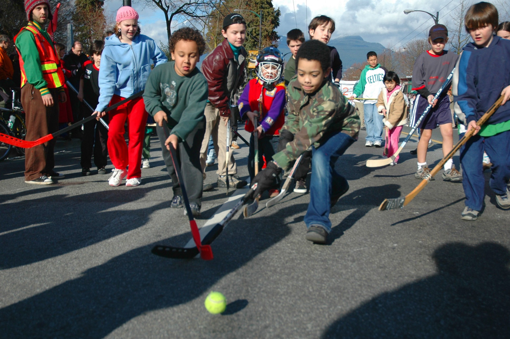 Everything I Know About Online Ad Placement I Learned From A Road Hockey Game